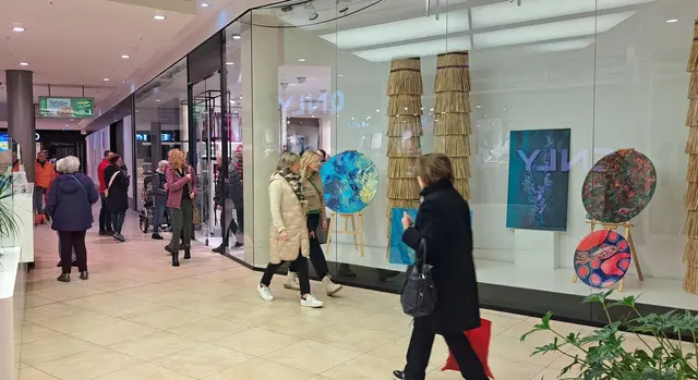 Die Galerie in der Mall: Ursprünglich im Februar 2024 als Stadtatelier eröffnet (Foto), stellen heute Gedok-Künstlerinnen ihre Werke zu wechselnden Themen aus | Foto: Monika Klein