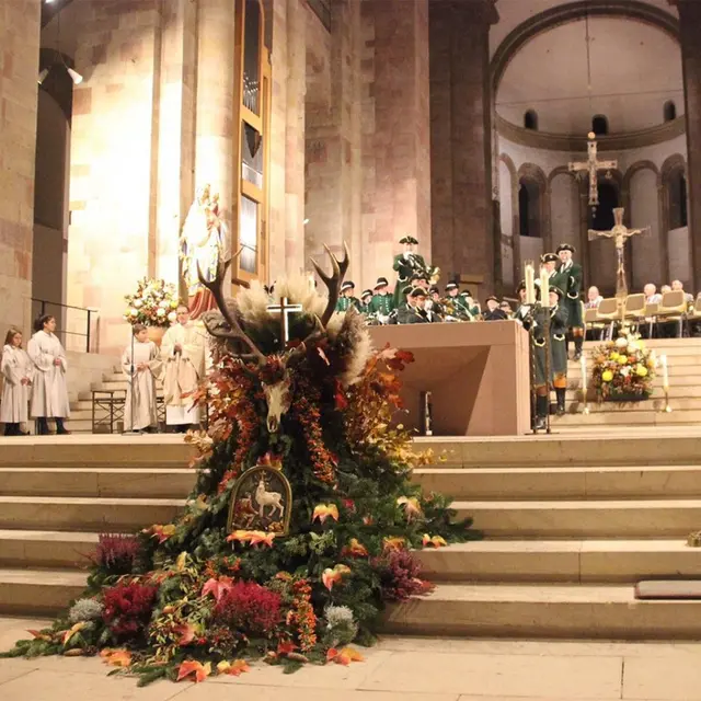 Hubertusmesse mit traditionellem Hörnerklang im Dom zu Speyer | Foto: Szelig/gratis