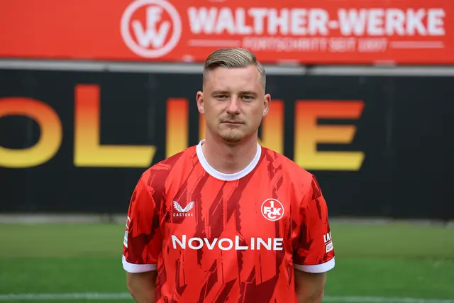 Marlon Ritter erzielte den goldenen Siegtreffer für den FCK zum 3:2 beim KSC | Foto: Ralf Vester