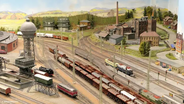 Miniaturwelt für Eisenbahnliebhaber | Foto: Jürgen Bär/gratis