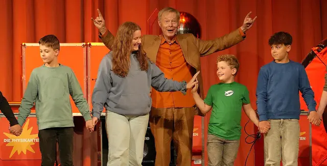 Strom fließt auch durch Kinder und Jugendliche | Foto: KARS (pfa)