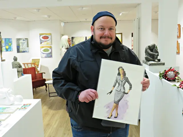 Stolzer Besitzer dieses Kunstwerkes | Foto: Brigitte Melder