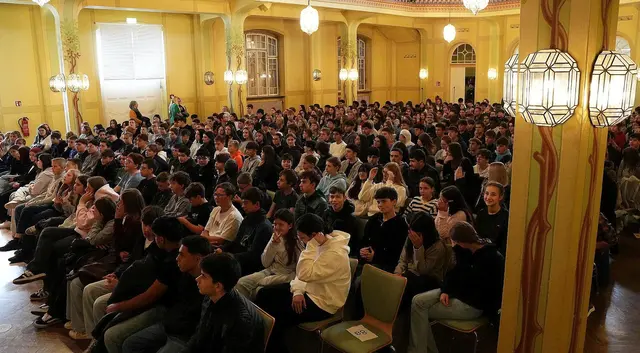 Vormittagsvorstellung in der Jugendstilfesthalle in Philippsburg | Foto: KARS (pfa)