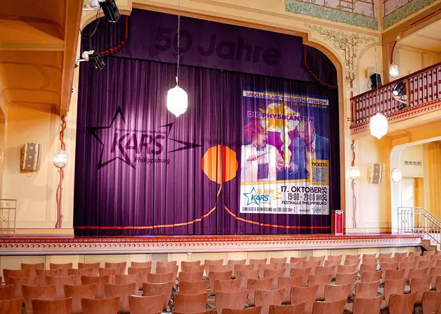 Bühne frei für die Physikanten | Foto: KARS (pfa)