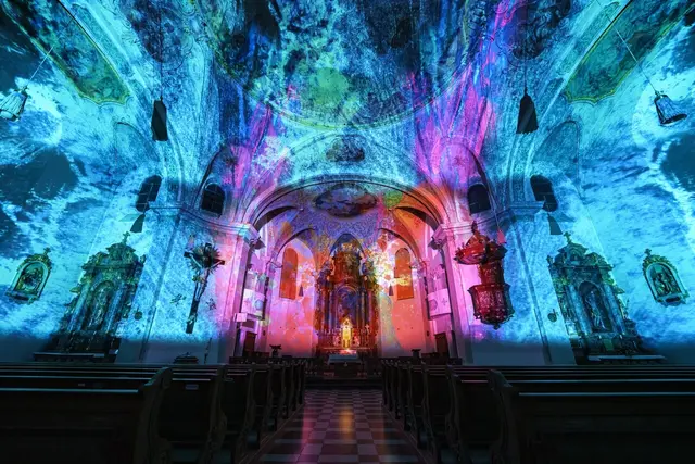  "LichtOper: NachtPfade – ZwischenWelten" von  Ingo Bracke  | Foto: Jessica Fleißig und Elsner Fotografie/gratis