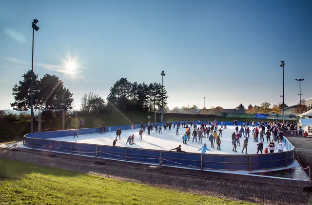 Eislaufsaison in Heddesheim: Samstag, 1. November, öffnet die Freiluft-Eisbahn im Sportzentrum (Ahornstraße 78) | Foto: Martin Kemmet