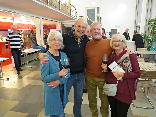 Musiker Peter Braun im Freundeskreis | Foto: Brigitte Melder