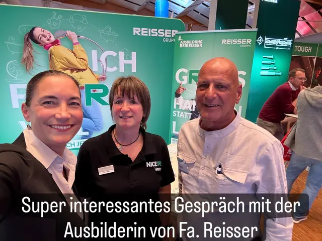 Gespräche bei der Firma Reisser | Foto: Petra Schwab