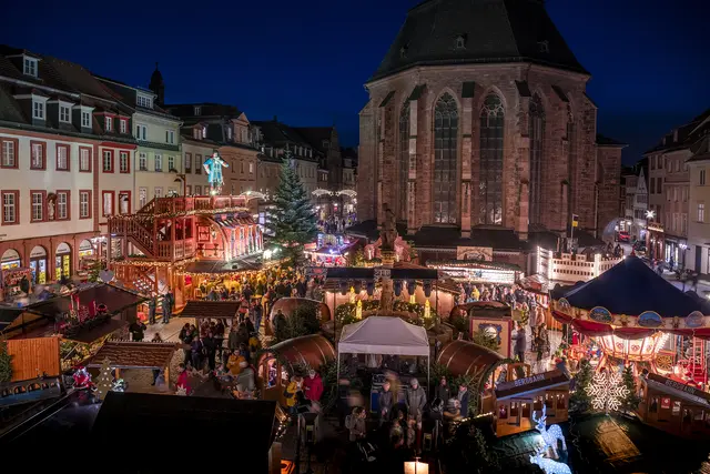 Weihnachtsmarkt auf dem Heidelberger Marktplatz | Foto:  Heidelberg Marketing GmbH/frei