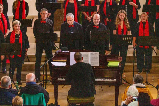 Der Chor 2 | Foto: Wolfgang Neuberth