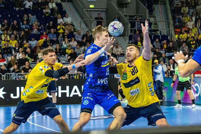 Sebastian Heymann und Jannik Kohlbacher kein durchkommen  | Foto: Wolfgang Neuberth