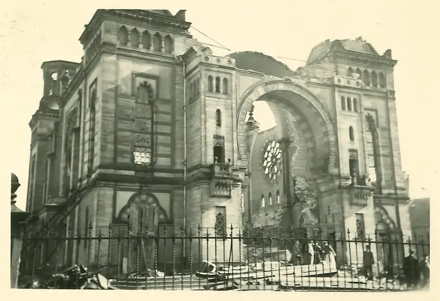 Die zerstörte Kaiserslauterer Synagoge 1938
 | Foto: Stadtarchiv/gratis
