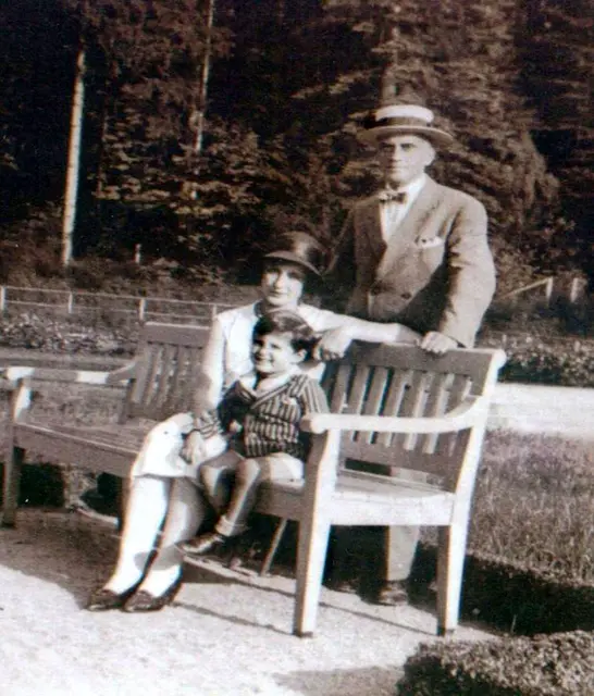 Auch die Wohnung von Carl (rechts), Therese und Hans Schweitzer wurde in der "Kristallnacht" verwüstet. Carl Schweitzer war anschließend mehrere Wochen im Konzentrationslager Dachau inhaftiert. | Foto: Stadtarchiv Frankenthal