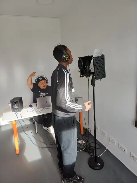 Beim Rap-Workshop des LSC. | Foto: Anpfiff ins Leben