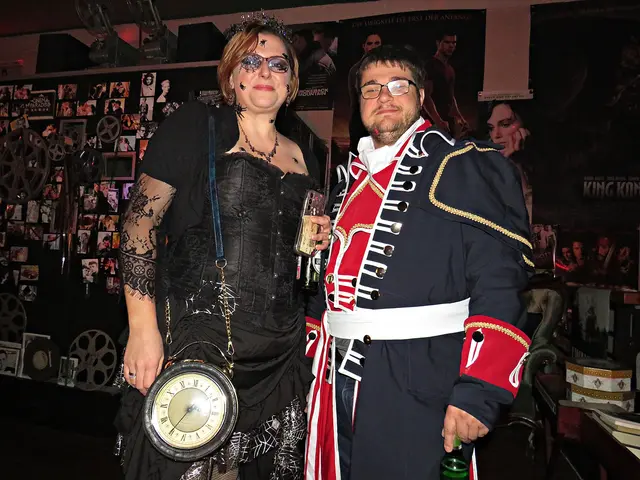 Mit Uhrentasche Paar aus Ludwigshafen | Foto: Brigitte Melder