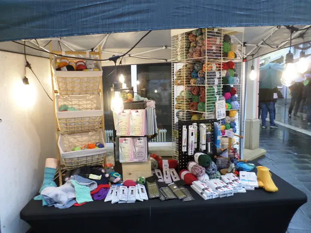 Wolle und mehr für Handarbeiten | Foto: Anja Stemler