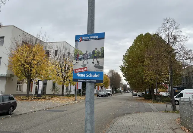 Neuer Schulstandort - bitte langsam fahren | Foto: Aljoscha Kertesz