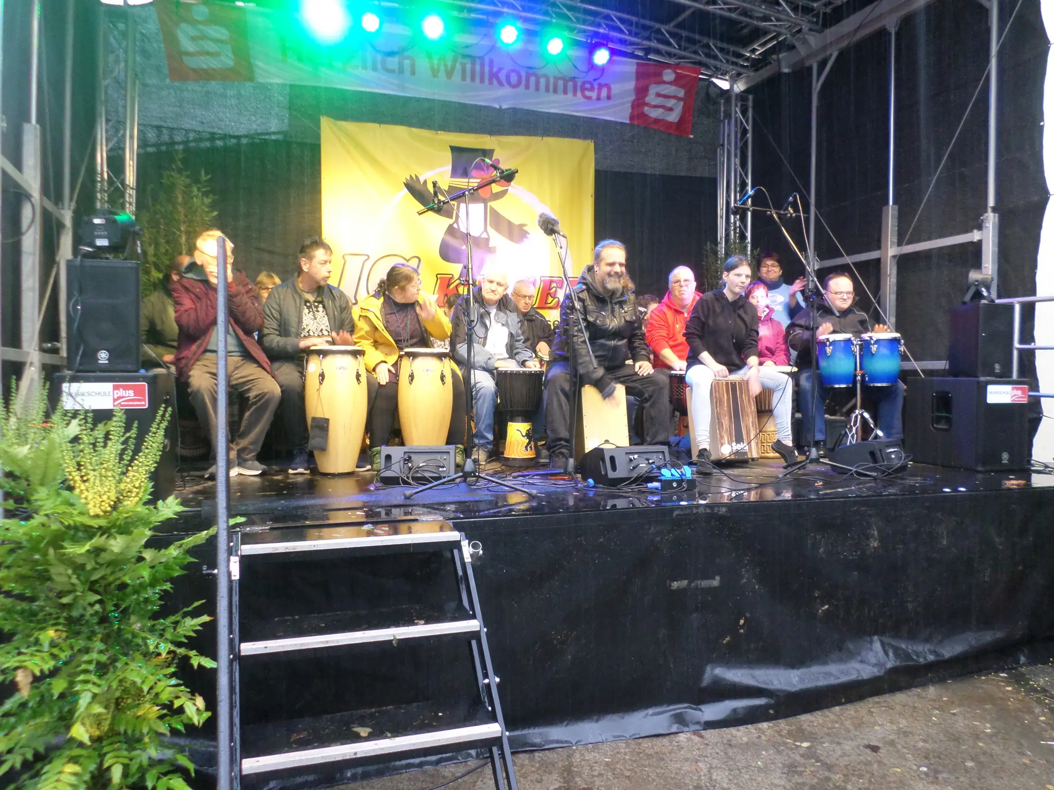 Streetfood-Festival-in-Kusel-Schlemmen-shoppen-schunkeln-Bildergalerie-