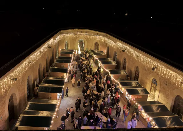 Blick ins Hufeisen - Weihnachten in der Festung Germersheim | Foto: Heike Schwitalla
