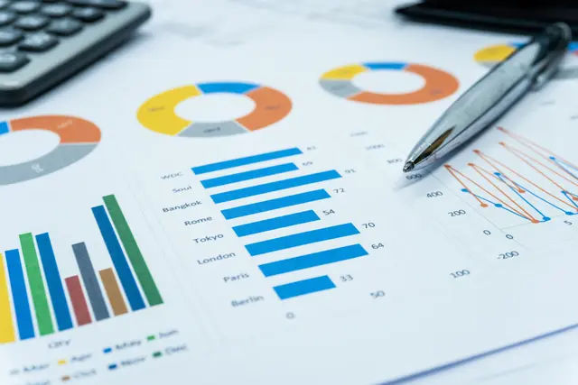 Arbeitsmarkt: Die Arbeitslosenzahlen sinken im Oktober / Symbolbild | Foto: prakasitlalao/stock.adobe.com