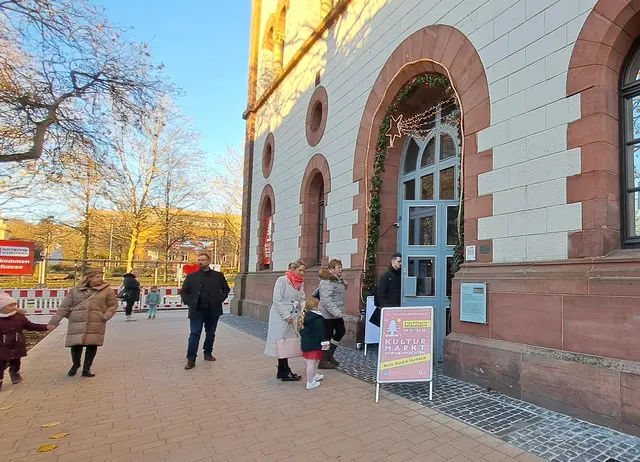 Kunst, Handwerk, Handwerkskunst sowie Kreatives und Schönes lässt sich beim Kulturmarkt Kaiserslautern in der Fruchthalle entdecken | Foto: Monika Klein