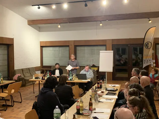 Der scheidende Vorsitzende Jürgen Jäger bei seinem Resümee | Foto: Peter Krietemeyer