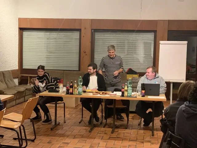 Der neue Vorstand des Staddtjugendrings Kaiserslautern v.l.n.r. Isabelle Stich (Kassiererin), Sergio da Costa Pinto (Vorsitzender), Jürgen Jäger (Schriftführer) und Christian Dinges (stellv. Vorsitzender). | Foto: Peter Krietemeyer