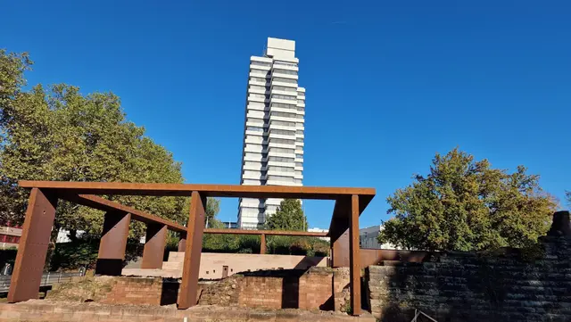 Ist sanierungsbedürftig: das Rathaus Kaiserslautern | Foto: Ralf Vester