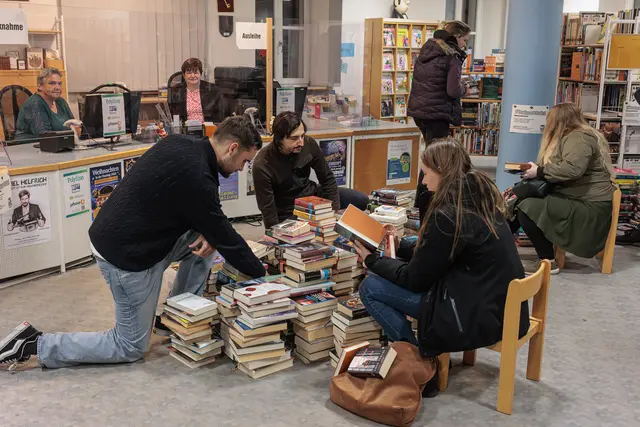 Medienflohmarkt in der Stadtbibliothek | Foto: Paul Needham