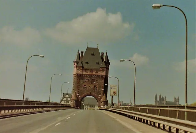 Brücke in Worms. | Foto: Barth