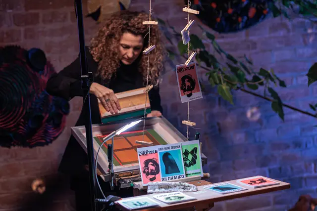 Kunst, Kultur und Performance auf den Straßen und Plätzen - bei der Kumuna in Germersheim | Foto: Paul Needham