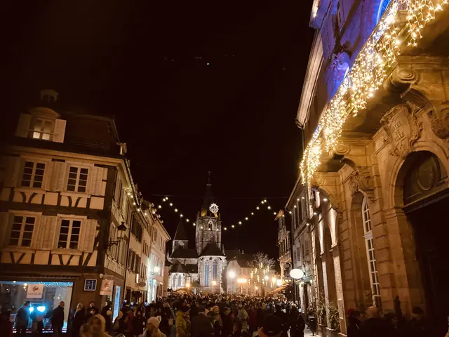 Sonntag, 22. Dezember 2024: Weihnachtsumzug mit Hans Trapp und Christkindl | Foto: Anouar Touir