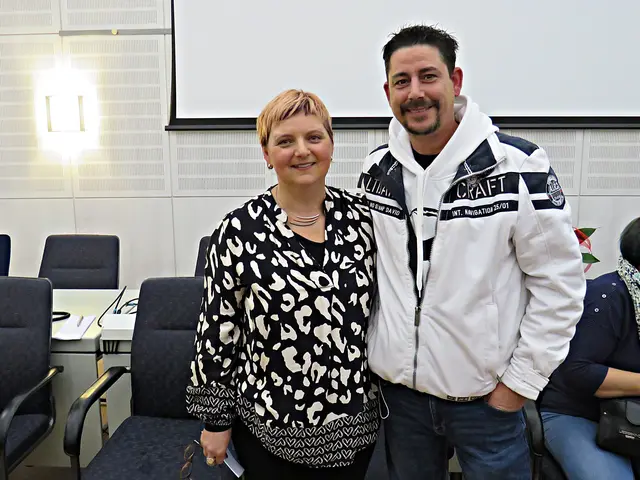 Korana Heel und Bürgermeister Volker Mansky von Altrip | Foto: Brigitte Melder