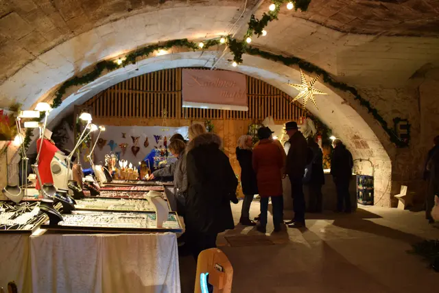 Der Karolinenmarkt 2025 in Bad Bergzabern: Genuss und Handwerkskunst im Advent | Foto: Britta Bender