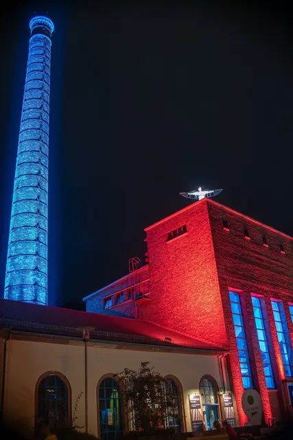 Außen wie innen ein Hingucker: das 1988 gegründete Kulturzentrum Kammgarn | Foto: André Gmür
