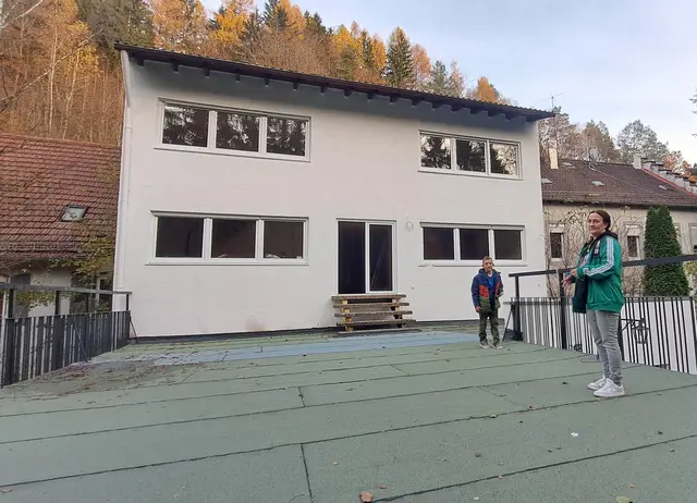 Endlich hat Familie Kallenbach ein Zuhause gefunden, das für die siebenköpfige Familie groß genug ist | Foto: Monika Klein