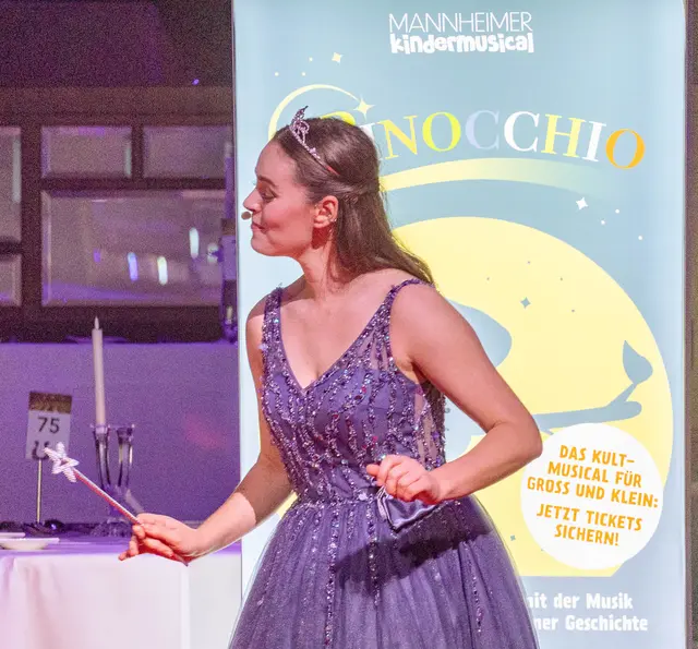 Lena Schuler alls Antonella  | Foto: Wolfgang Neuberth