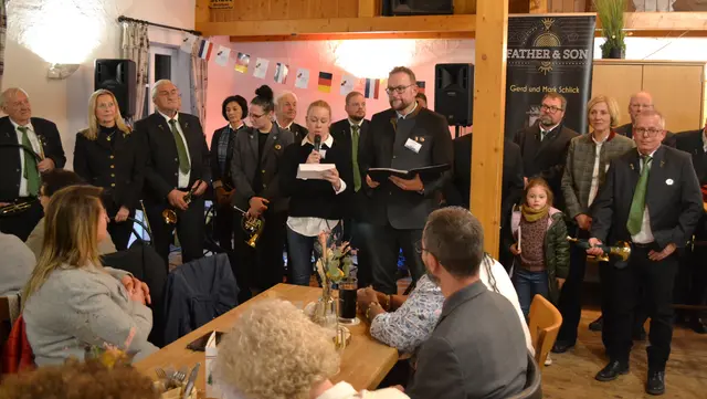 Empfang der französischen Delegation auf dem Beckenhof | Foto: Frank Schäfer