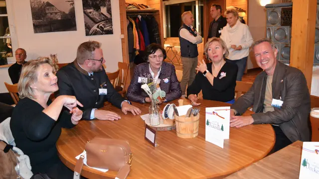 Empfang der französischen Delegation auf dem Beckenhof | Foto: Frank Schäfer