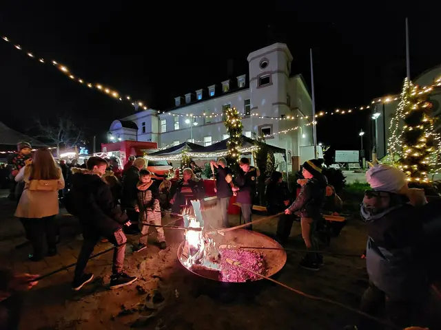 Ein Event für die ganze Familie: Der Weihnachtsmarkt am 1. Advent in Böhl-Iggelheim.  | Foto: Brigitte Melder