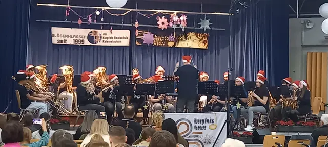 Schulorchester Weihnachten 2024 | Foto: Kurpfalz-Realschule plus Kaiserslautern