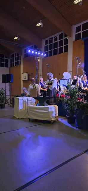 Die beiden Dorfschmiede  | Foto: Nicole Peschke 