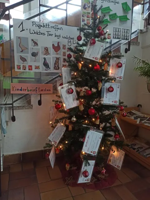 Die Weihnachtswunschzettelaktion beim Oggersheimer Weihnachtsmarkt | Foto: Caritas-Zentrum Ludwigshafen