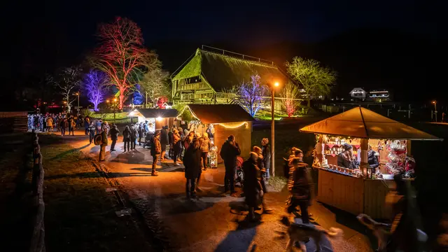 Weihnachtsdorf im Freilictmuseum Vogstbauernhof | Foto: Schwarzwälder Freilichtmuseum Vogtsbauernhof
