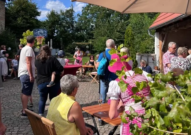 Goistraßentag Ausschank Goise blüht auf bei Martina &amp; Steffen | Foto: Goise blüht auf