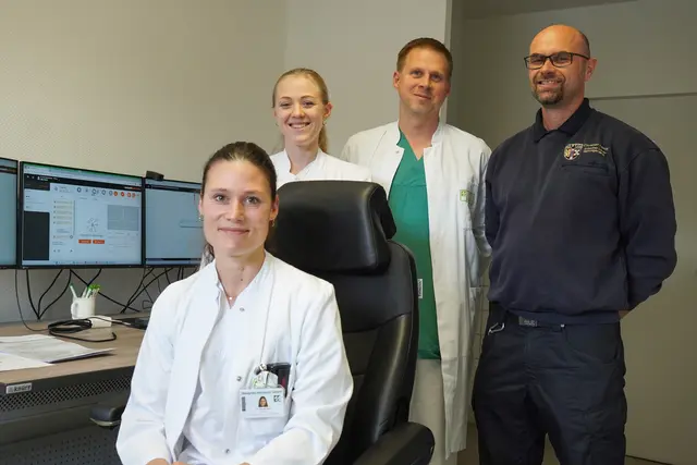 Von links: Dr. med. Janine Bauer, Sarina Rausch, Dr. med. Michael Kinn und Christian Hardt | Foto: Westpfalz-Klinikum