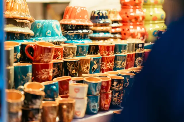 typische Töpferei-Artikel aus dem Elsass | Foto: © Bartosch Salmanski/visit.alsace