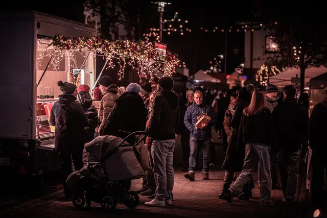 Der Sankt Michaelsmarkt in Hagenbach eröffnet die Saison der Weihnachtsmärkte in der Südpfalz | Foto: Paul Needham