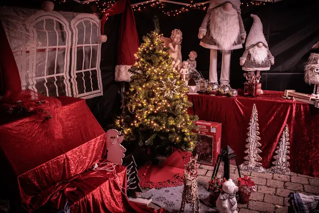 Der Sankt Michaelsmarkt in Hagenbach eröffnet die Saison der Weihnachtsmärkte in der Südpfalz | Foto: Paul Needham