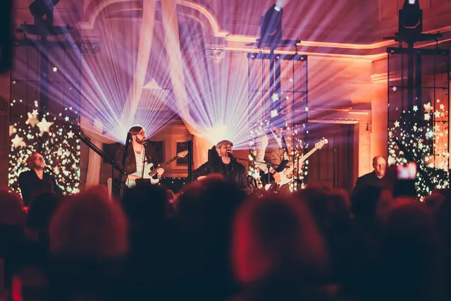 Das "Church in Colors"-Konzert bringt Musik und Illumination zusammen | Foto: Stefan Schreier/gratis